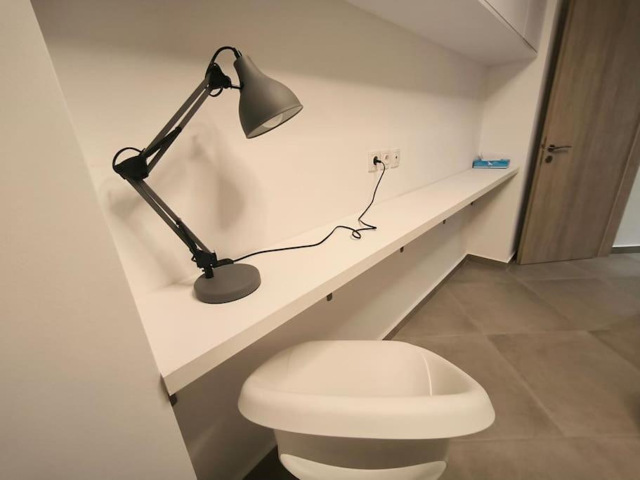 Floral Home 2 - 1St Floor Apt With Private Parking! Athen Exterior foto